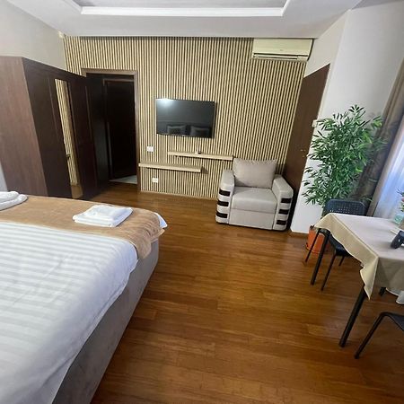 Therme Airport Resort Corbeanca Ngoại thất bức ảnh