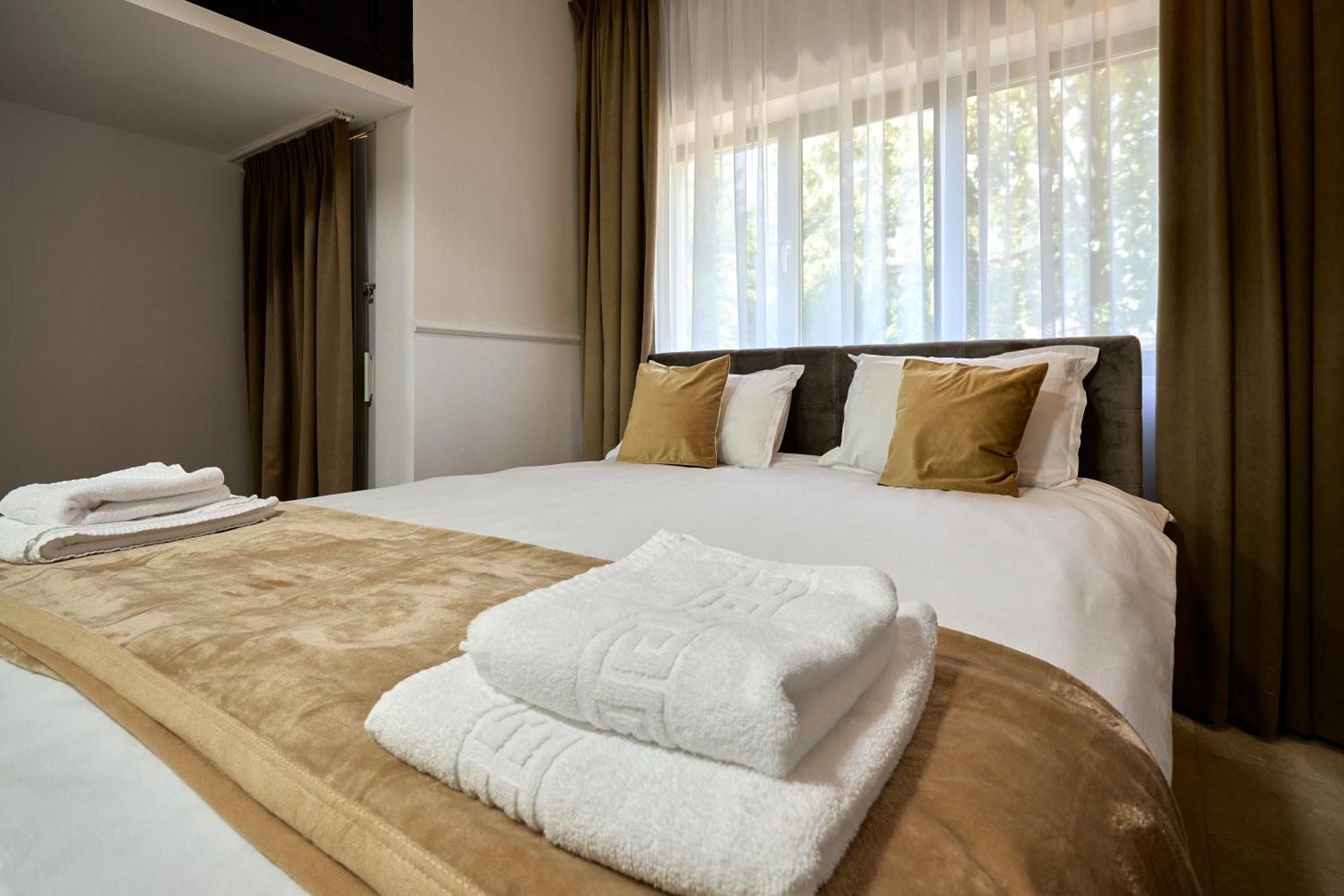 Therme Airport Resort Corbeanca Ngoại thất bức ảnh