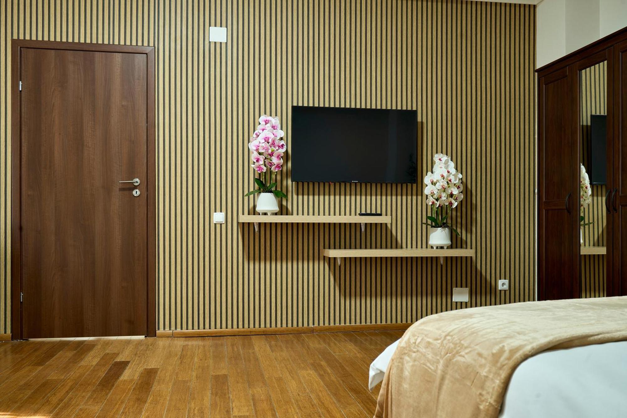 Therme Airport Resort Corbeanca Ngoại thất bức ảnh